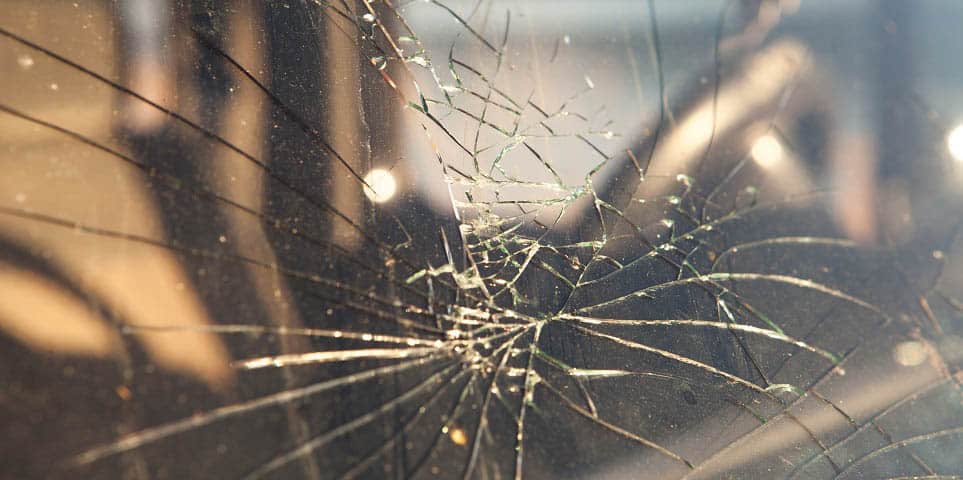 cracked windshield 1