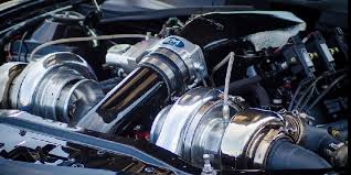 ¿Qué es mejor un motor atmosférico o turbo?