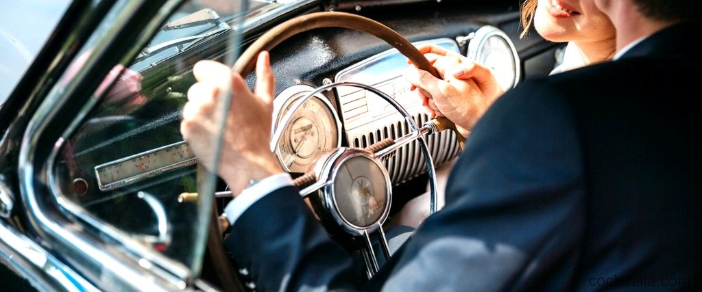 ¿Cómo se llaman los indicadores del tablero de un coche?