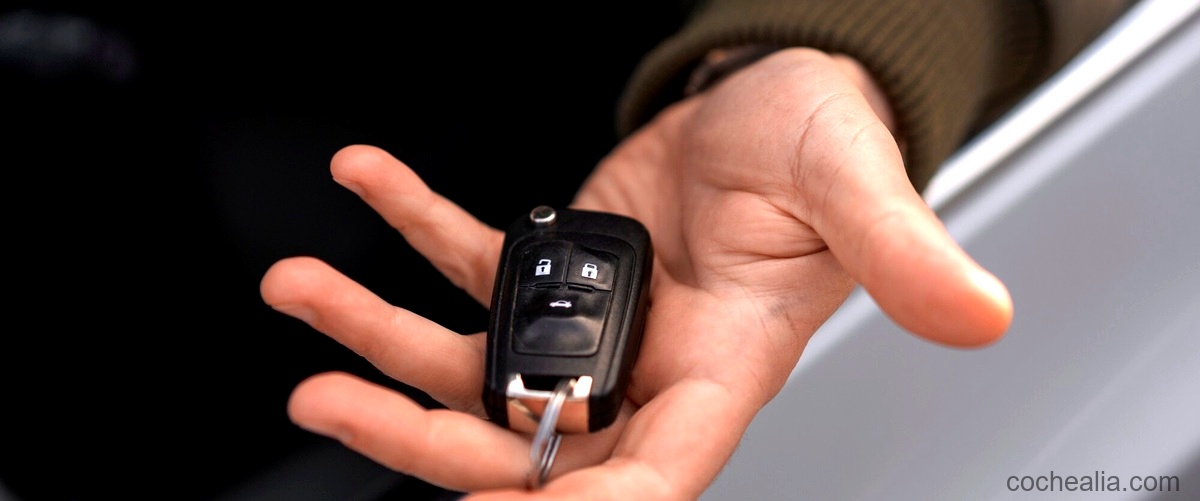 ¿Qué hacer si te dejas las llaves dentro del coche?