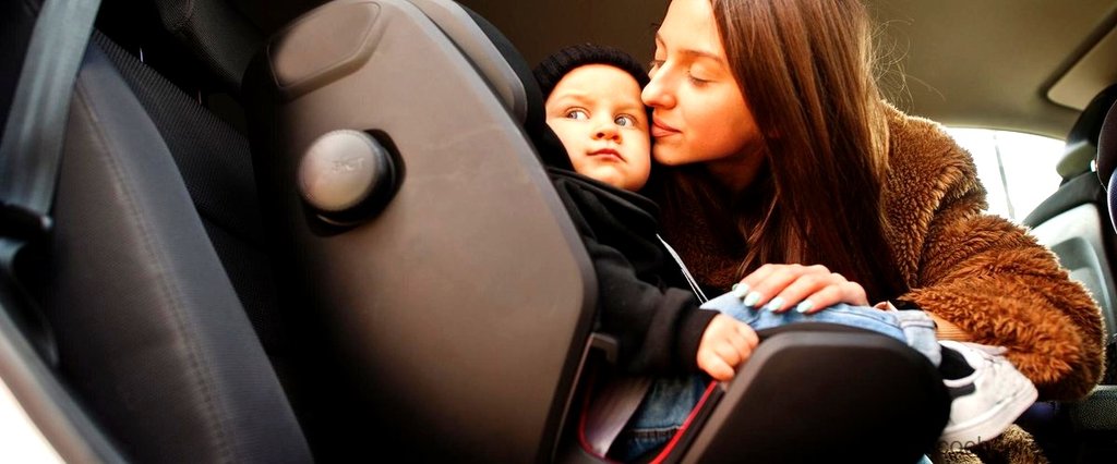 Seguridad en la silla de coche para bebés